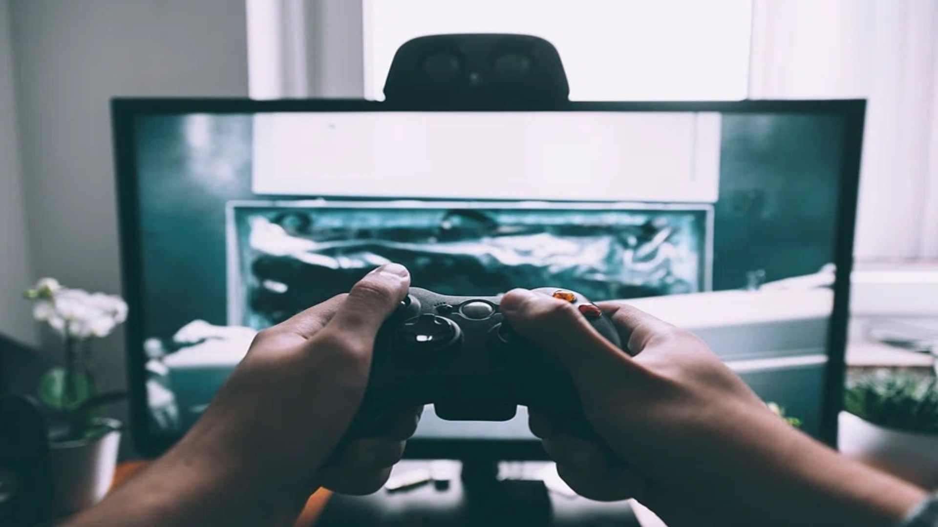 Why Watching A Pointer Slow Down Feels So Dramatic